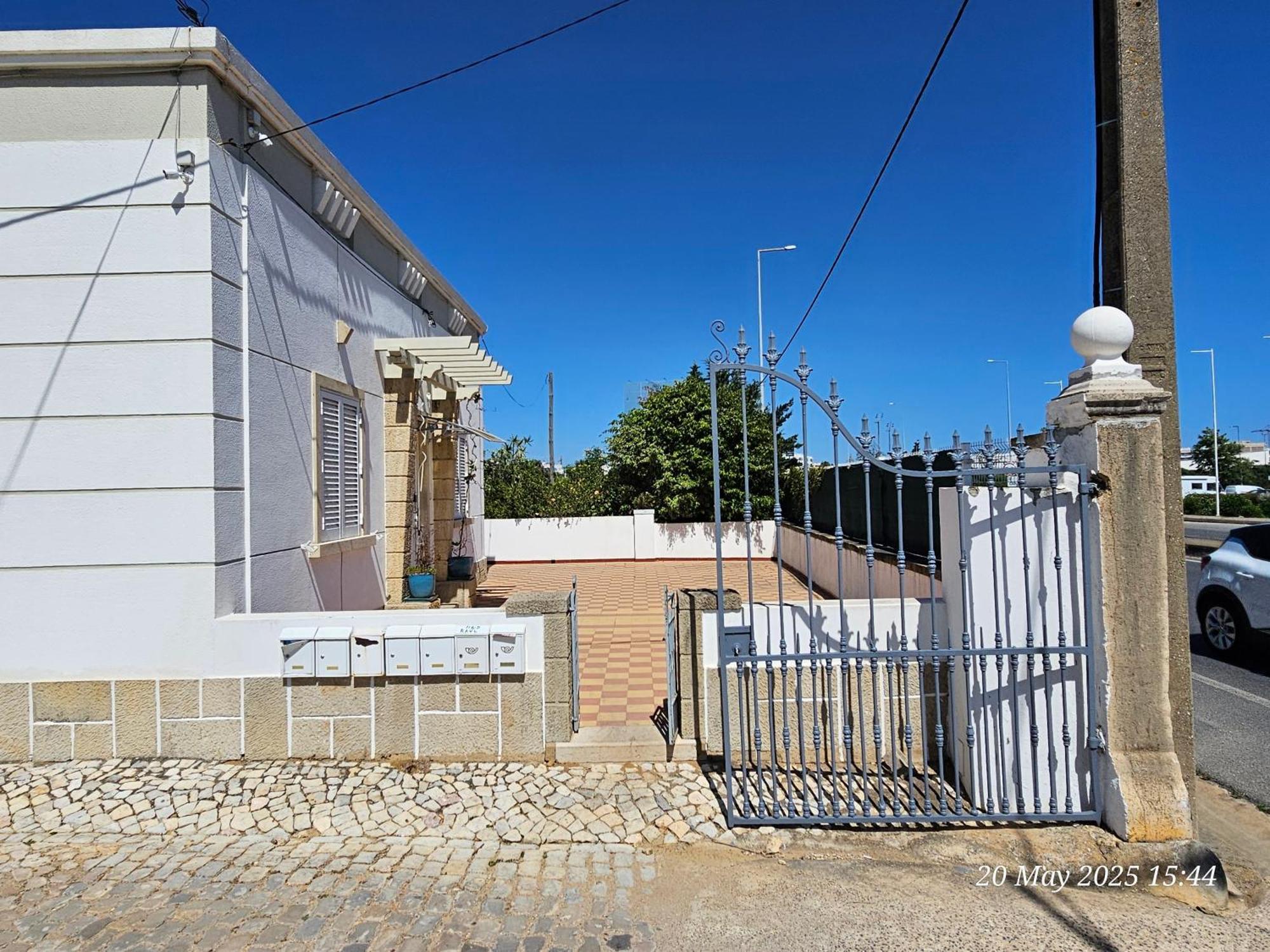 Blife Salinya Private Rooms At N125 Olhão Екстериор снимка