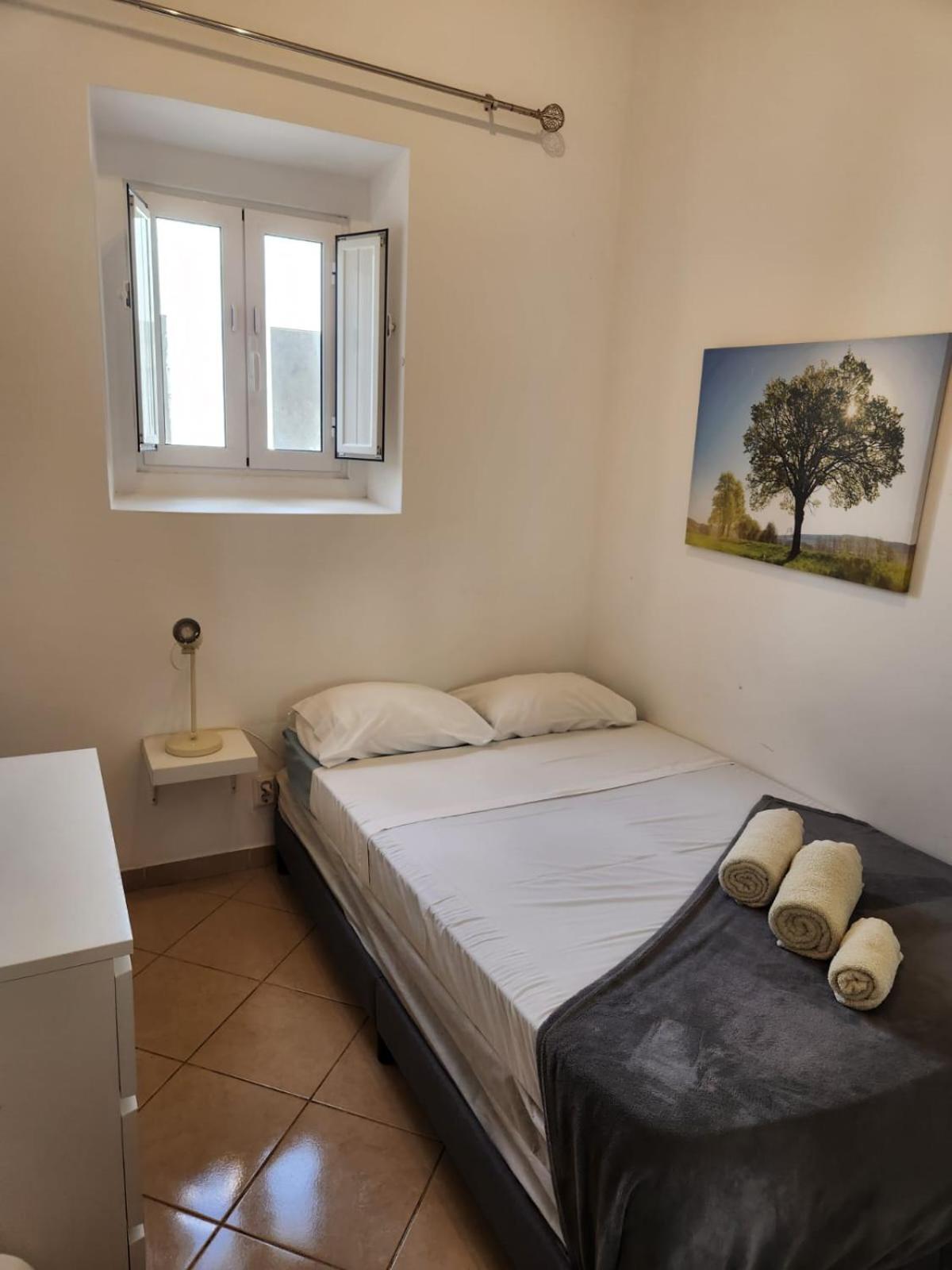 Blife Salinya Private Rooms At N125 Olhão Стая снимка